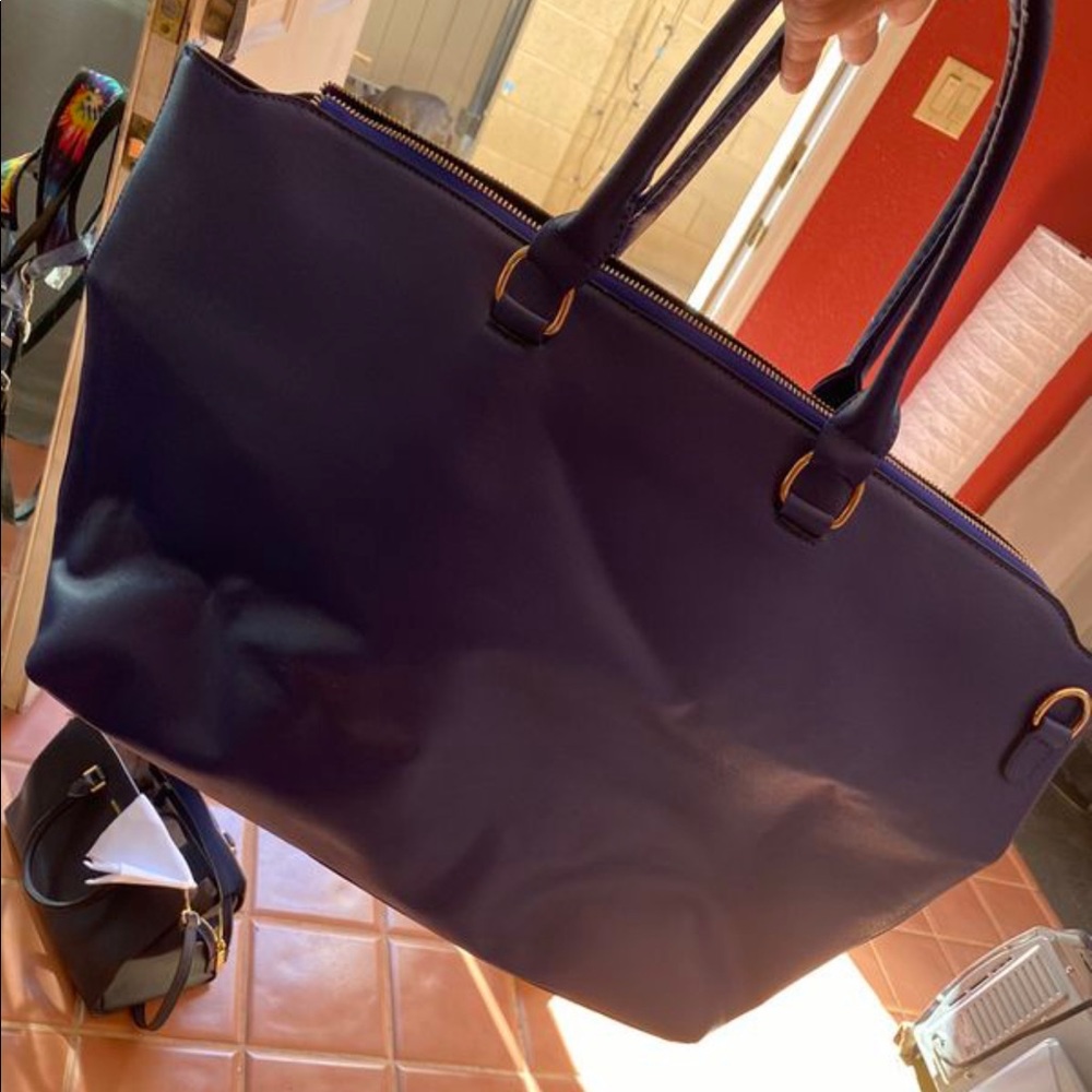 Brand new with bag, Magnifique purse